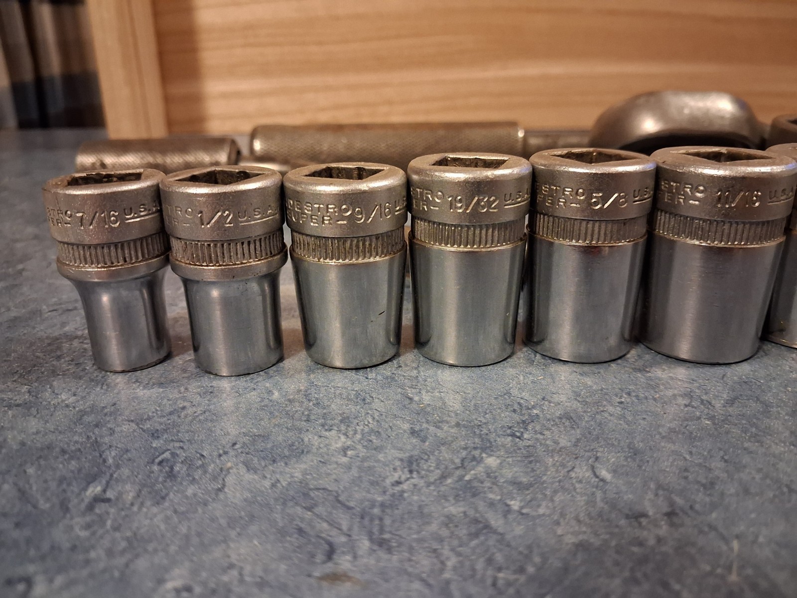26 Piece Pre War Mixed Socket Wrench-Sockets-Plomb-Hinsdale-Indestro-Super-truth