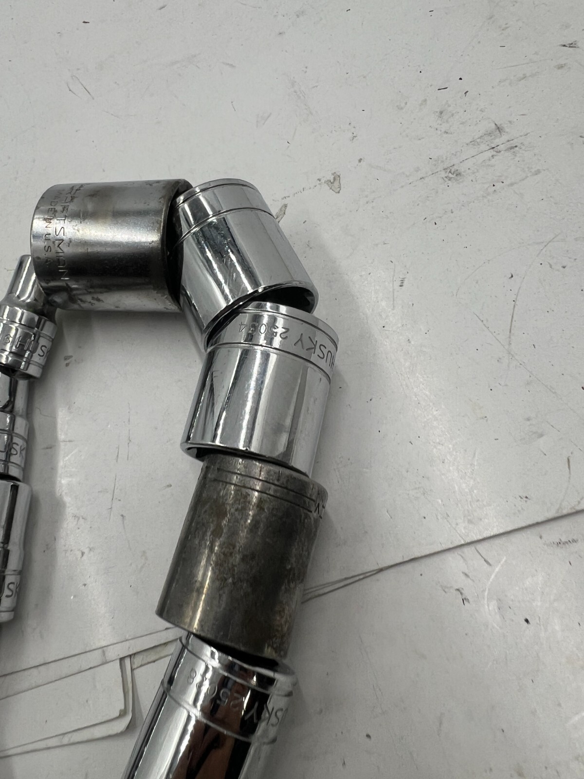 Husky Socket 13/16″ 3/4″ 11/16″ 5/8″ 9/16″ 1/2″ 7/16″ 1-1/16″ 7/8″ 12 Piece