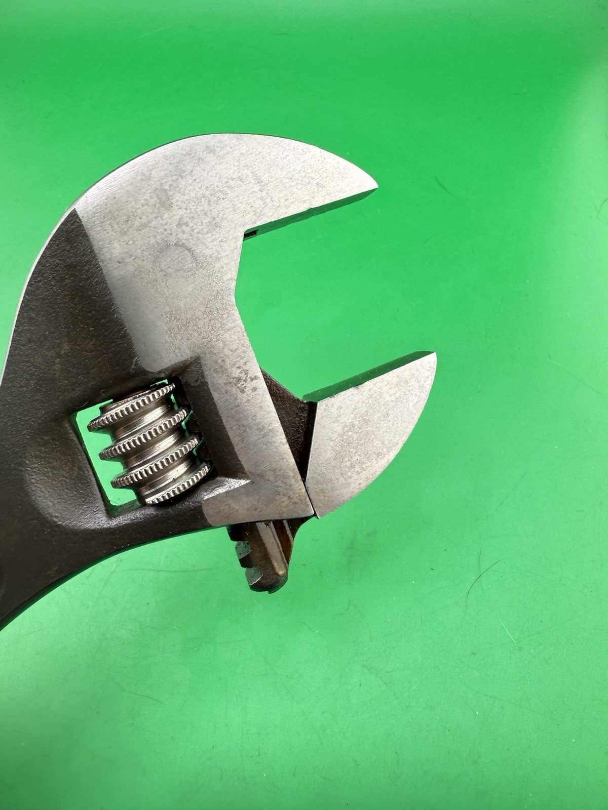 ARMSTRONG 34-512 12in. Adjustable Wrench USA opens & closes smoothly & Tight