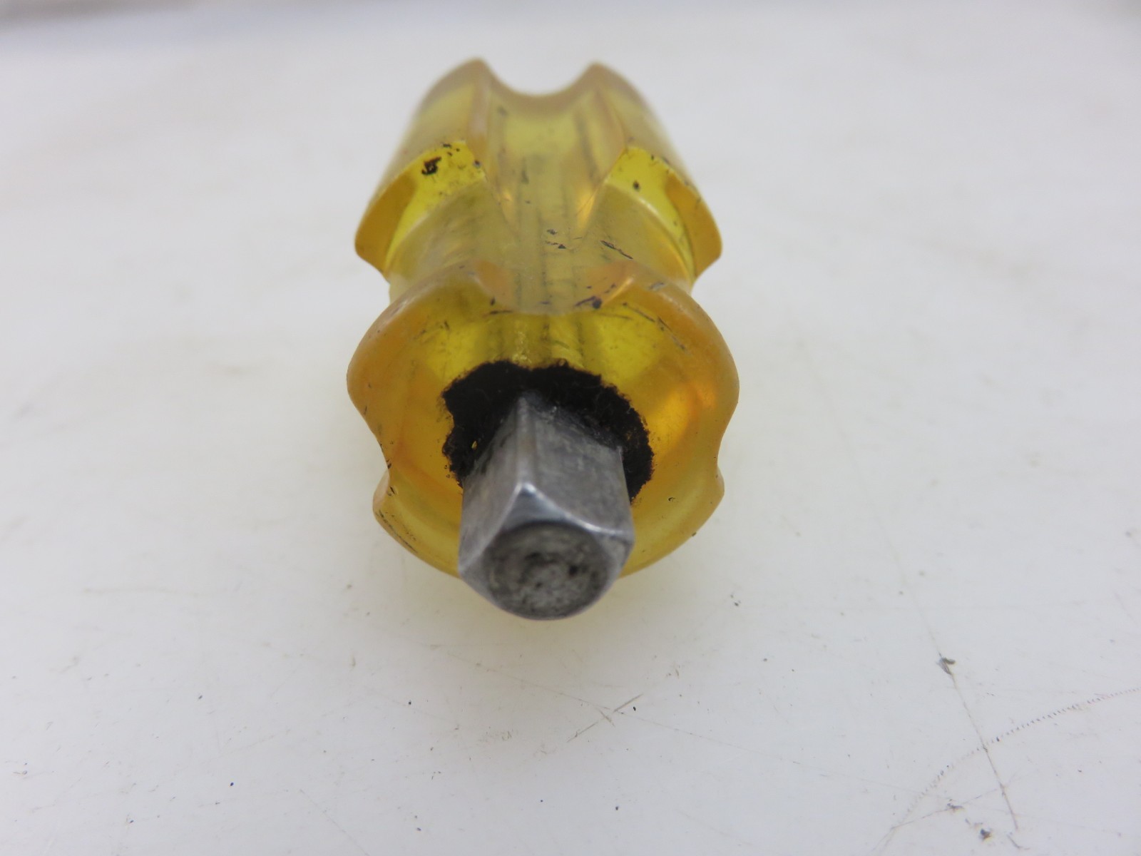Proto 4767 Stubby Short 1/4″ Socket Shank Driver Yellow Handle Tool Vintage USA