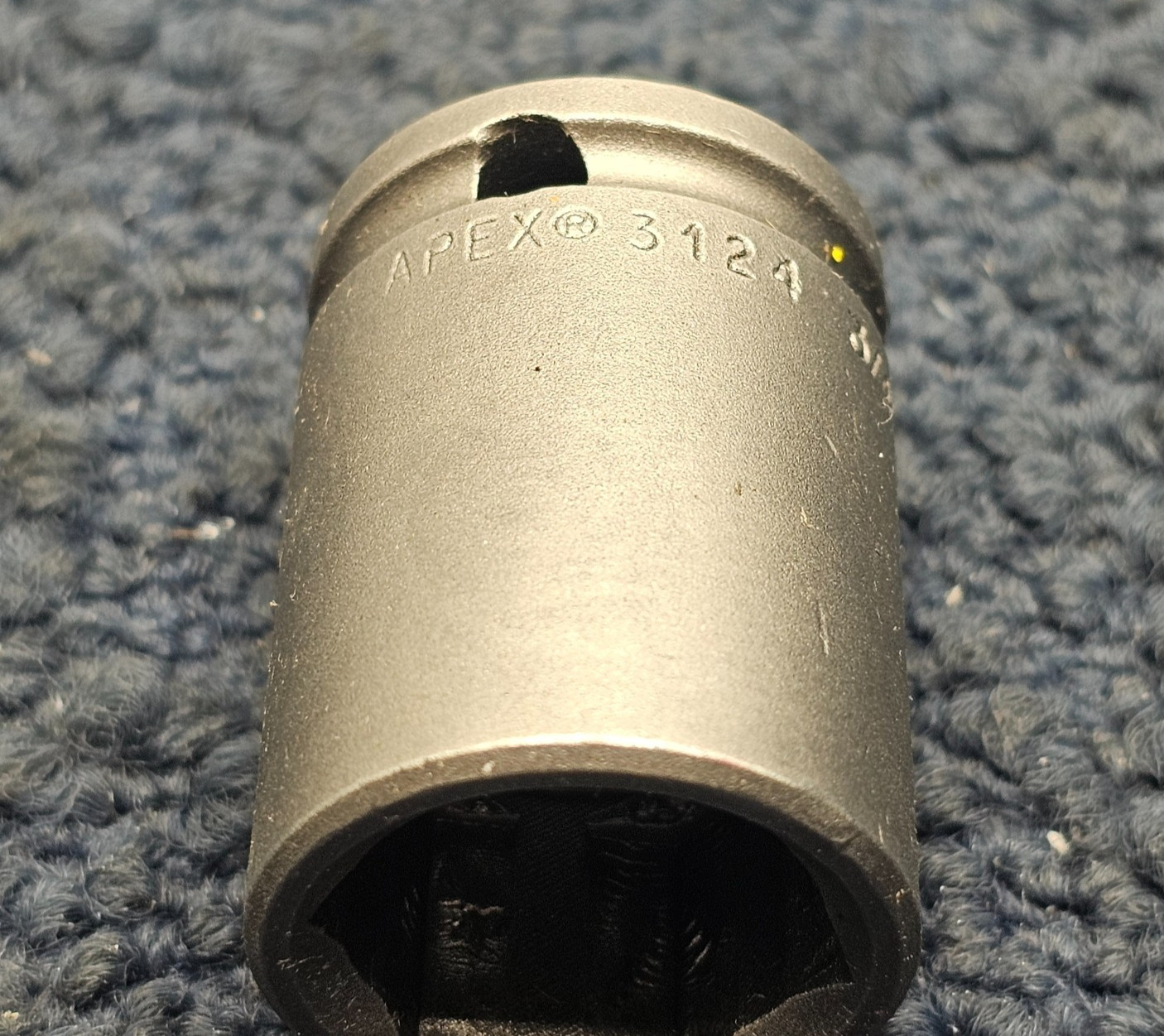 Apex 3124: 3/8» Square Drive 3/8» Square Drive 3/4″ Standard Impact Socket