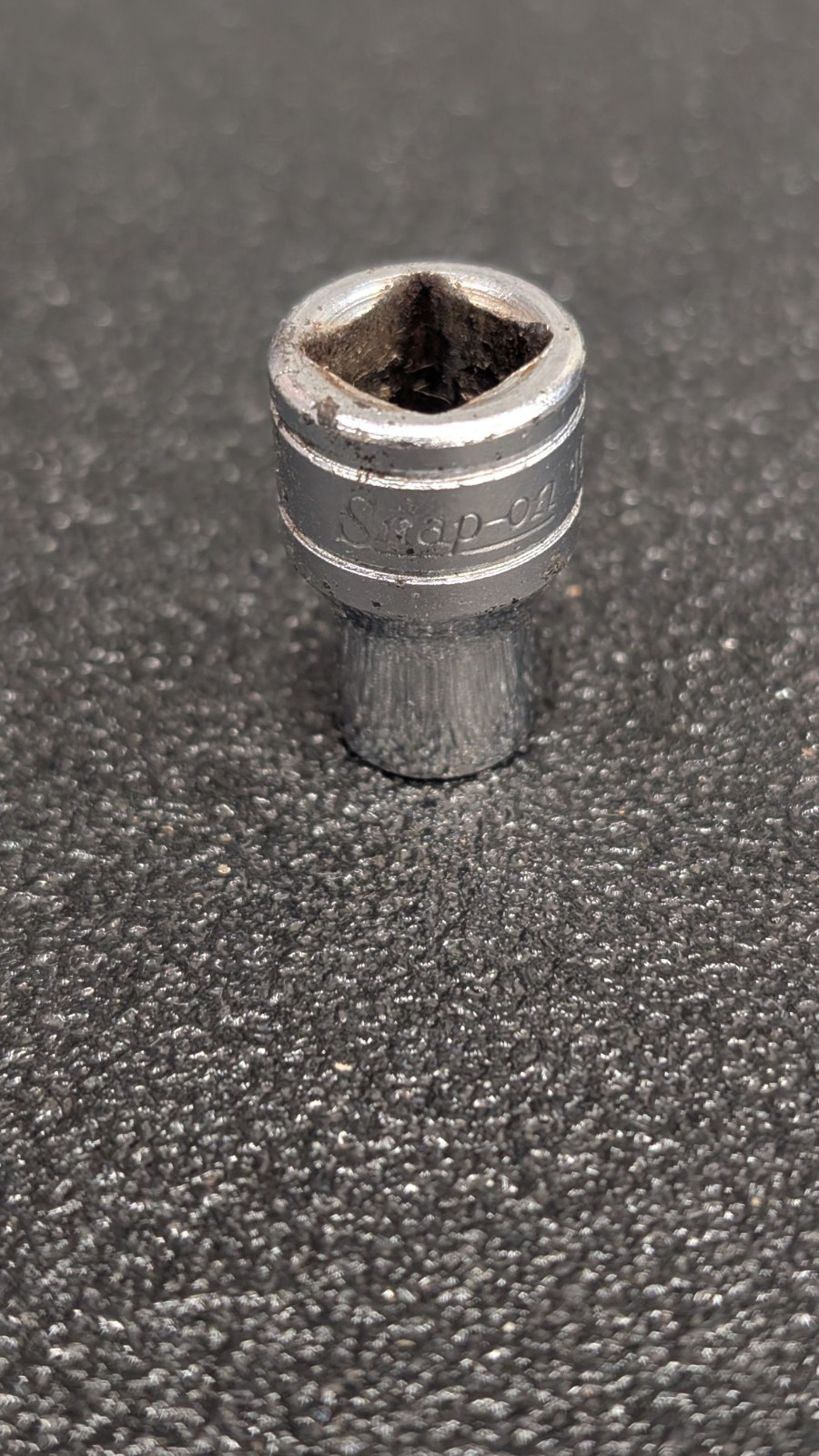 SNAP-ON FLE100 3/8″ Drive 10mm E10 External Invertel Torx Socket