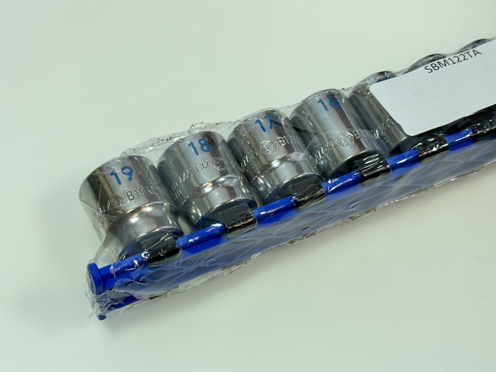 NEW Matco Tools USA SBM122TA 12pc Metric 8-19mm EASY READ Socket Set, 3/8″ Drive