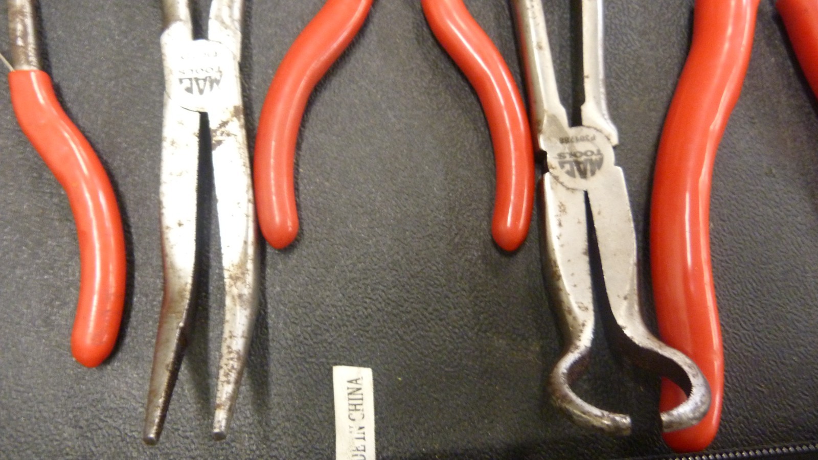 Mac Tools 9Pc Combination Pliers Set WITH CASE.
