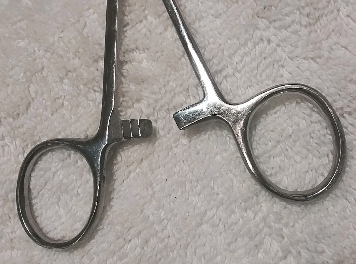 ALL-PURPOSE STAINLESS STEEL 6-1/2″ LONG HEMOSTATS FORSEP