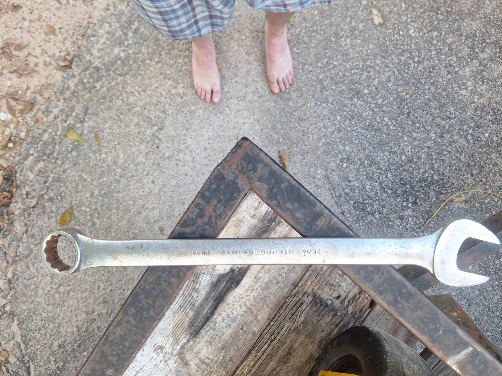 1 11/16in Combination Wrench 1254 Proto Profesional