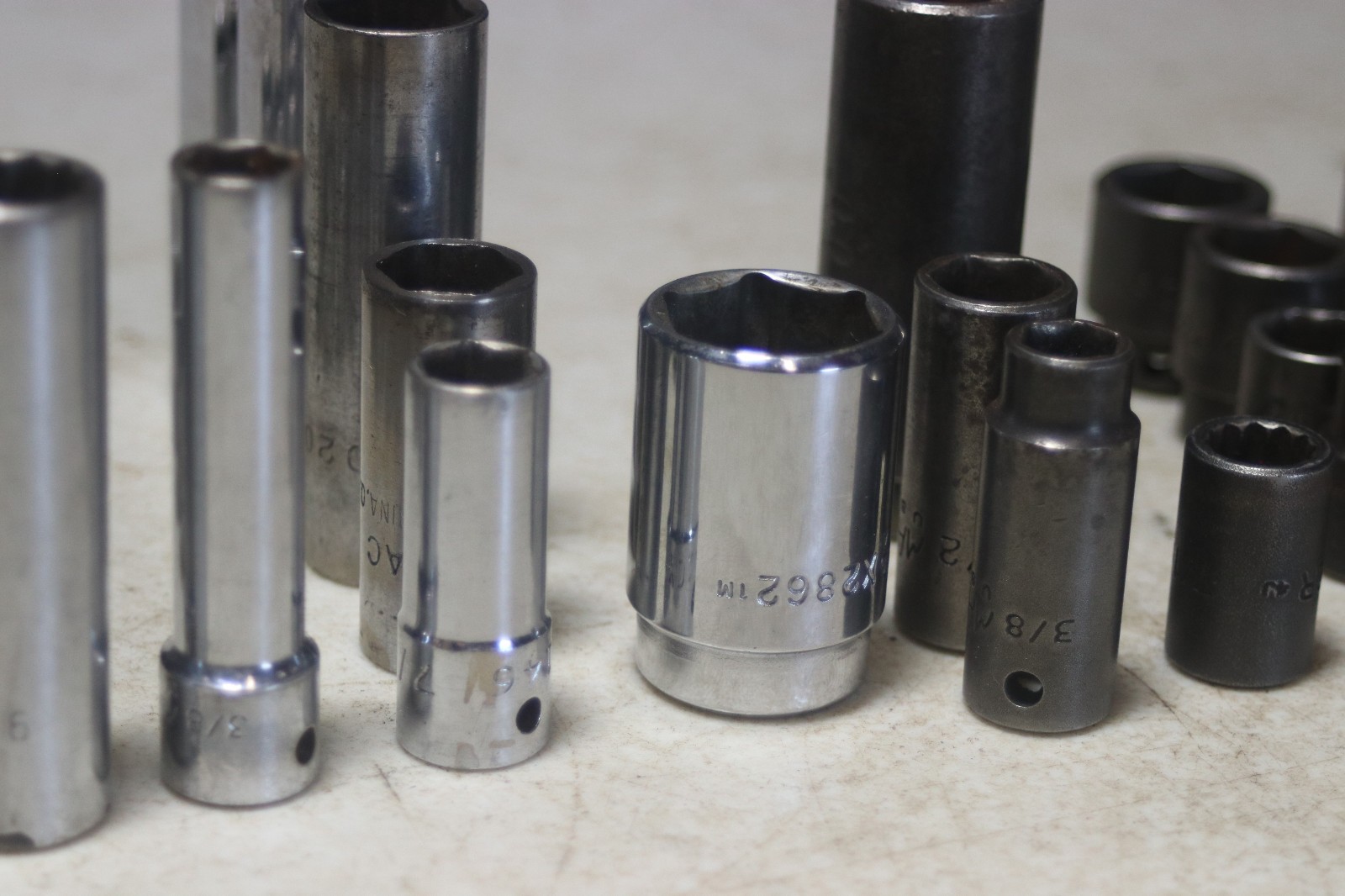 Lot of 50 MAC Tools 3/8 & 1/2 Inch Drive Sockets ALL Different SAE & Metric