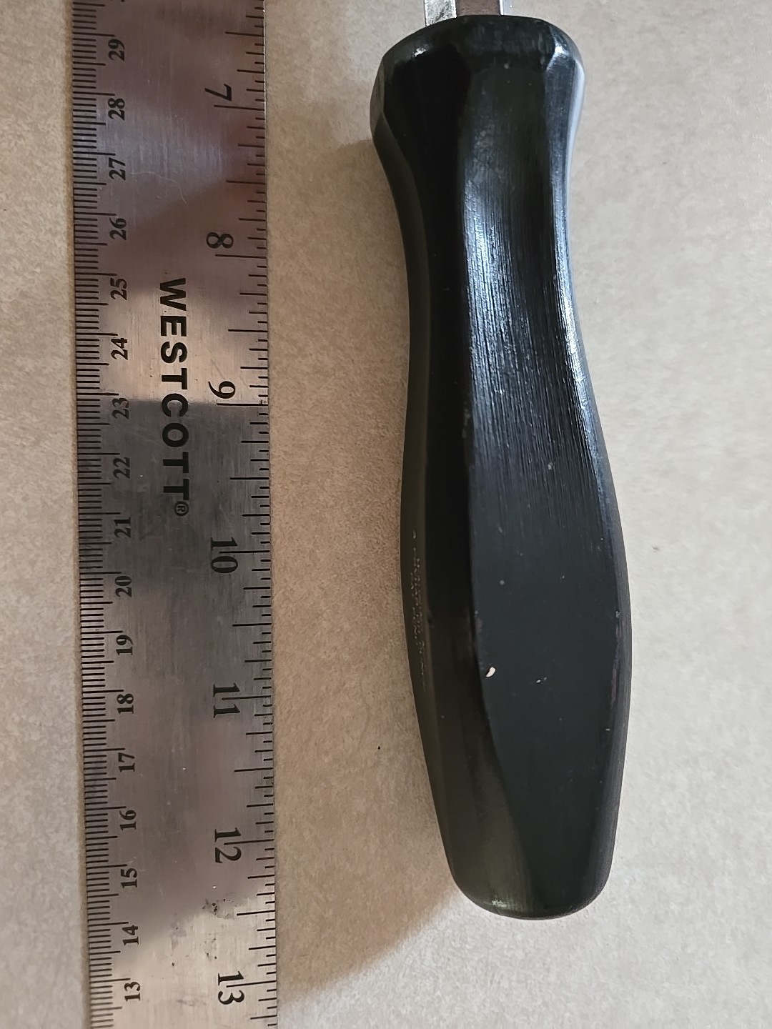 SNAP ON – SDDP64 – NO4 PHILLIPS BLACK HANDLE SCREWDRIVER
