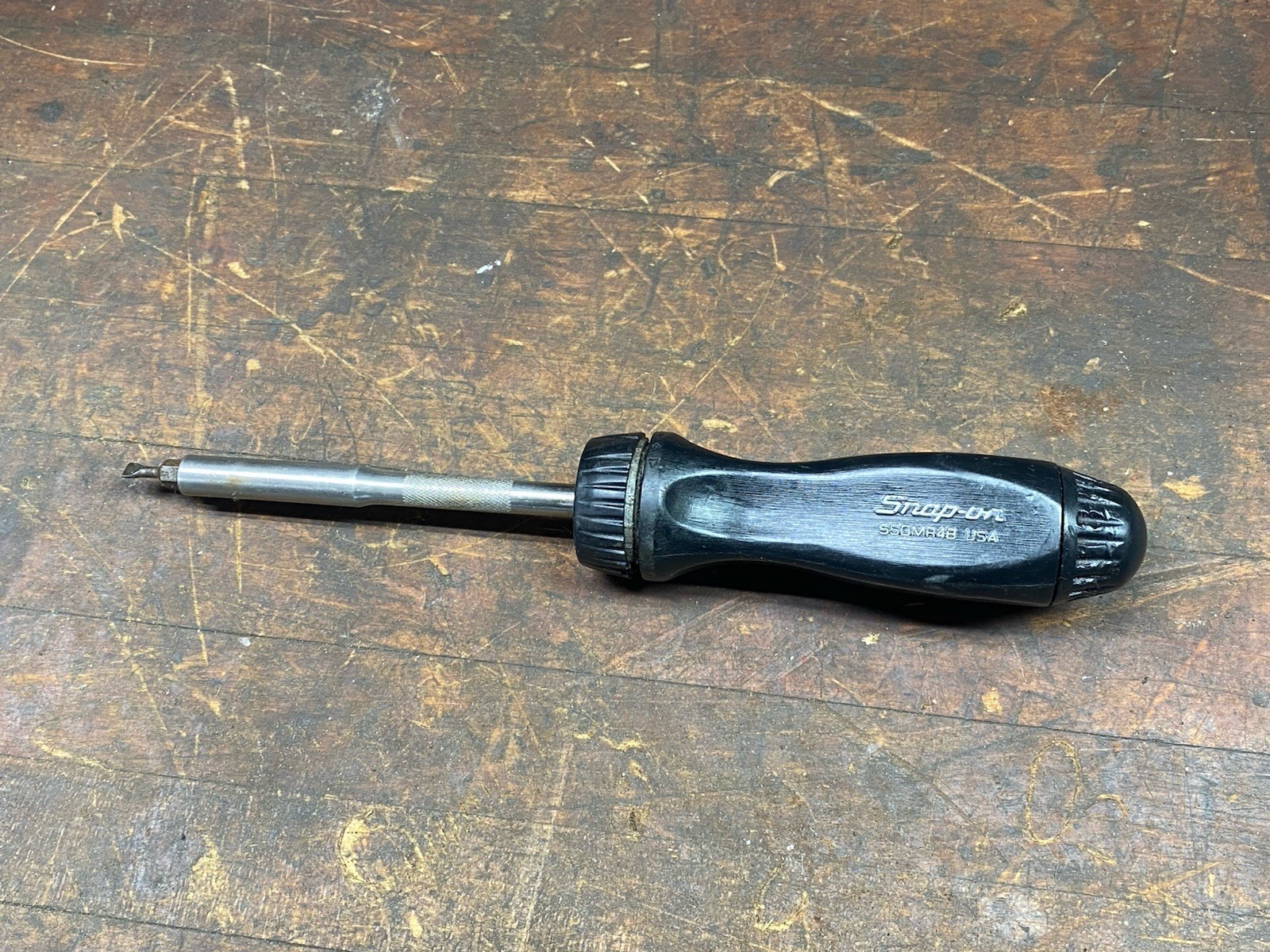 Snap On Tools SSDMR4B Hard Grip Ratcheting Screwdriver Black 2 Bits Magnetic Tip