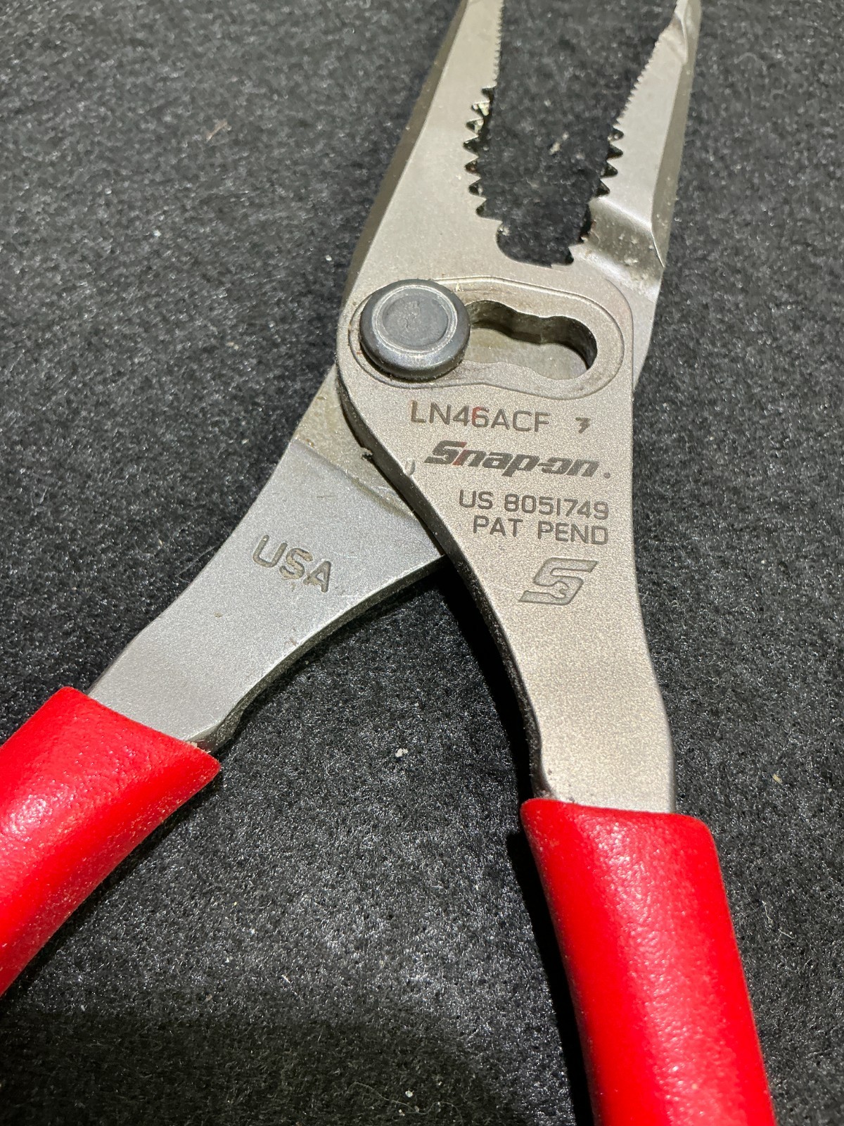 Snap On 7″ Long Red Soft Grip Slip Joint Pliers LN46ACF