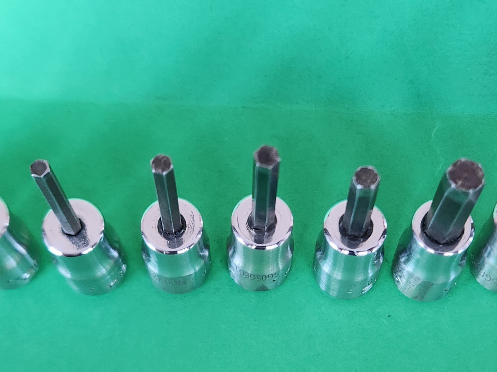 Snap On 9 pc 1/4″ Dr. SAE Hex Driver Bit Socket Set 1/16″-1/4″ V6