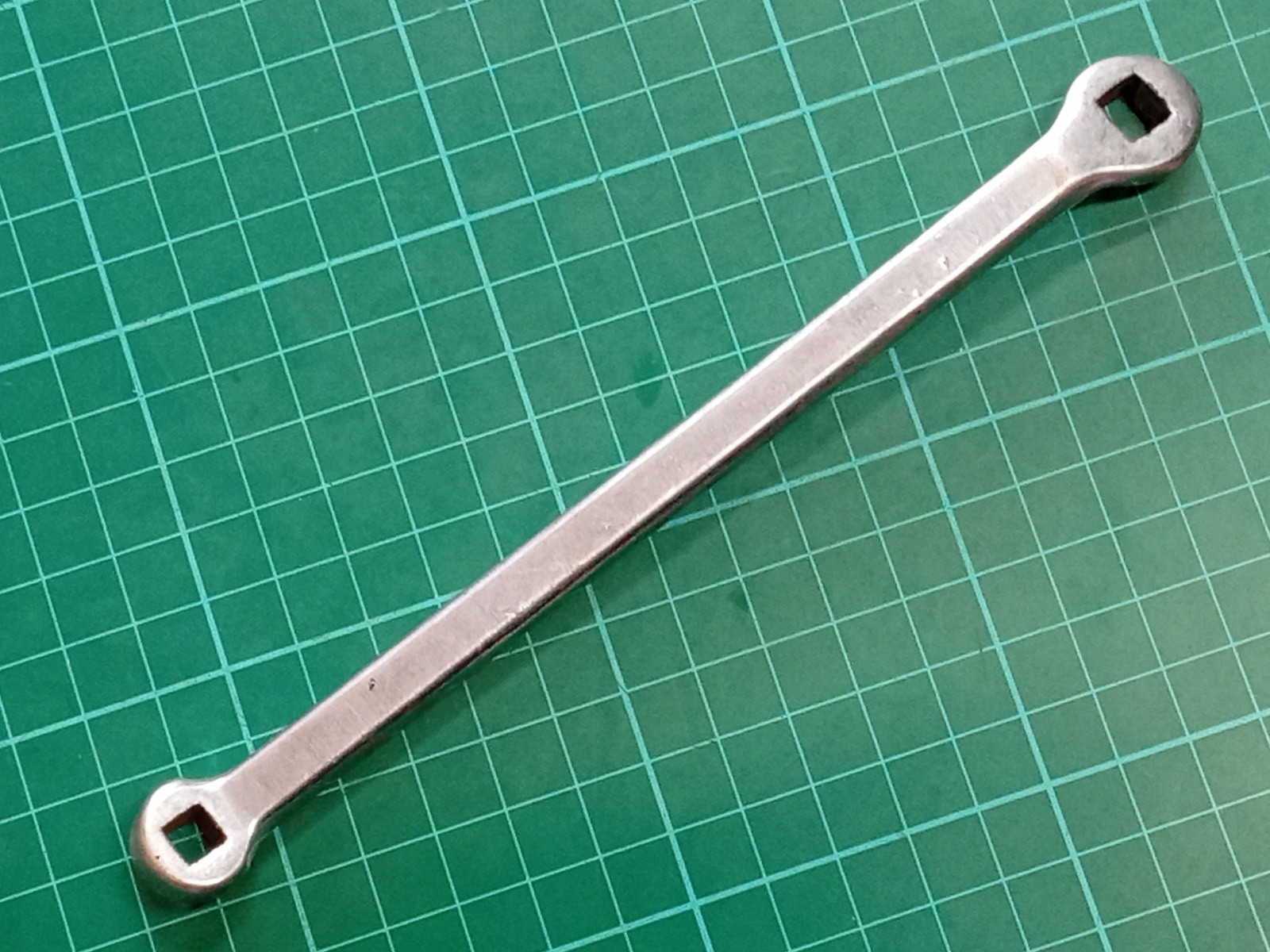 Williams Superslim ADJ45, 1/4″ x 5/16″ AF Square Brake Adjuster Spanner
