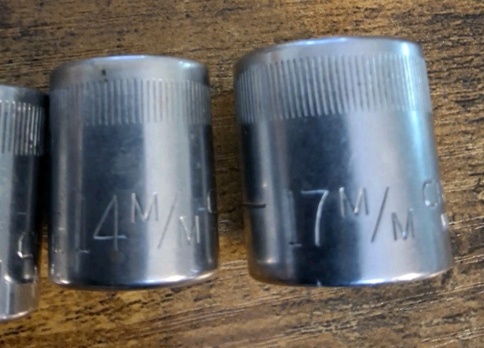 Craftsman 3/8″ Drive 12pt V Metric Sockets 9mm,11mm,12mm,13mm,14mm,17mm