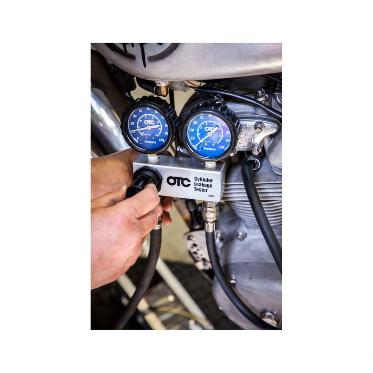OTC 5609 Cylinder Leakage Tester Kit Dual Gauges with Hose Adapters Case
