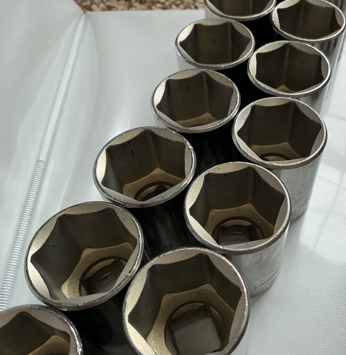 Lot Of 17 Vintage Craftsman 15/16 Sockets 1/2 Drive 12 Point G Series 44065 USA