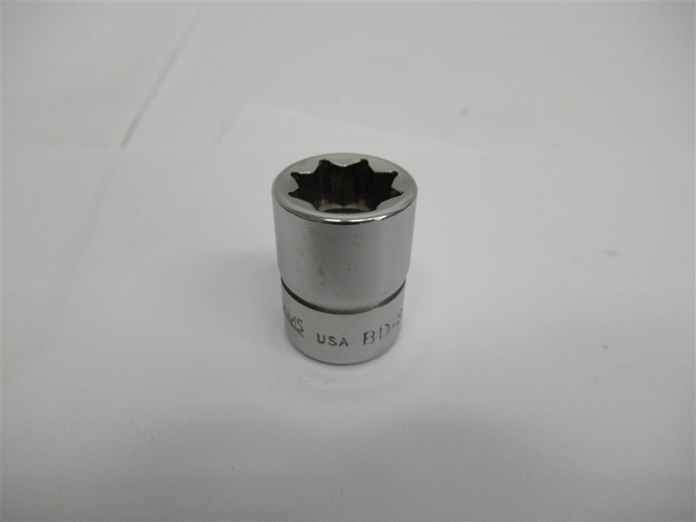 Williams BD-814 , 3/8″ Drive , 8 Pt , 7/16″ Shallow Socket