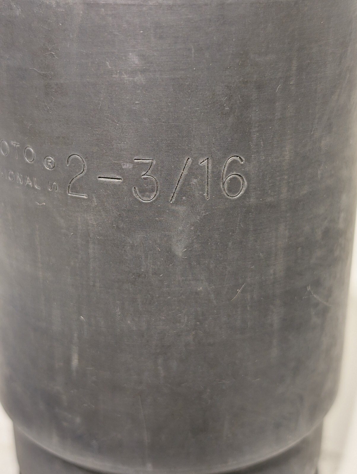 Proto 15035L: 2-3/16″ Deep Impact Socket 1-1/2″ Drive 6 Point USA Made