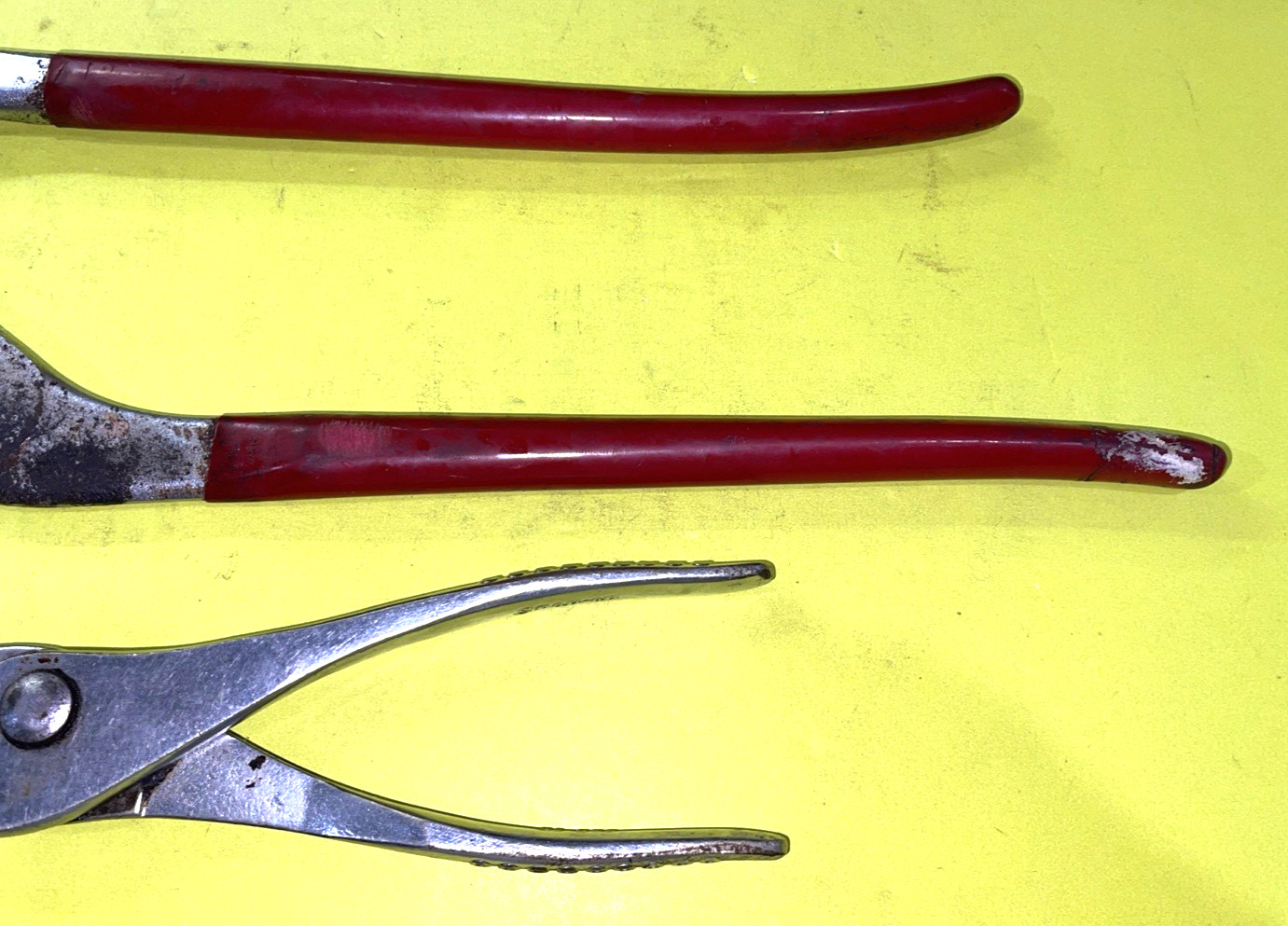 SNAP-ON & BLUE-POINT TOOLS 2 PIECE SLIP JOINT & 20 IN ADJUSTABLE JAW PLIERS