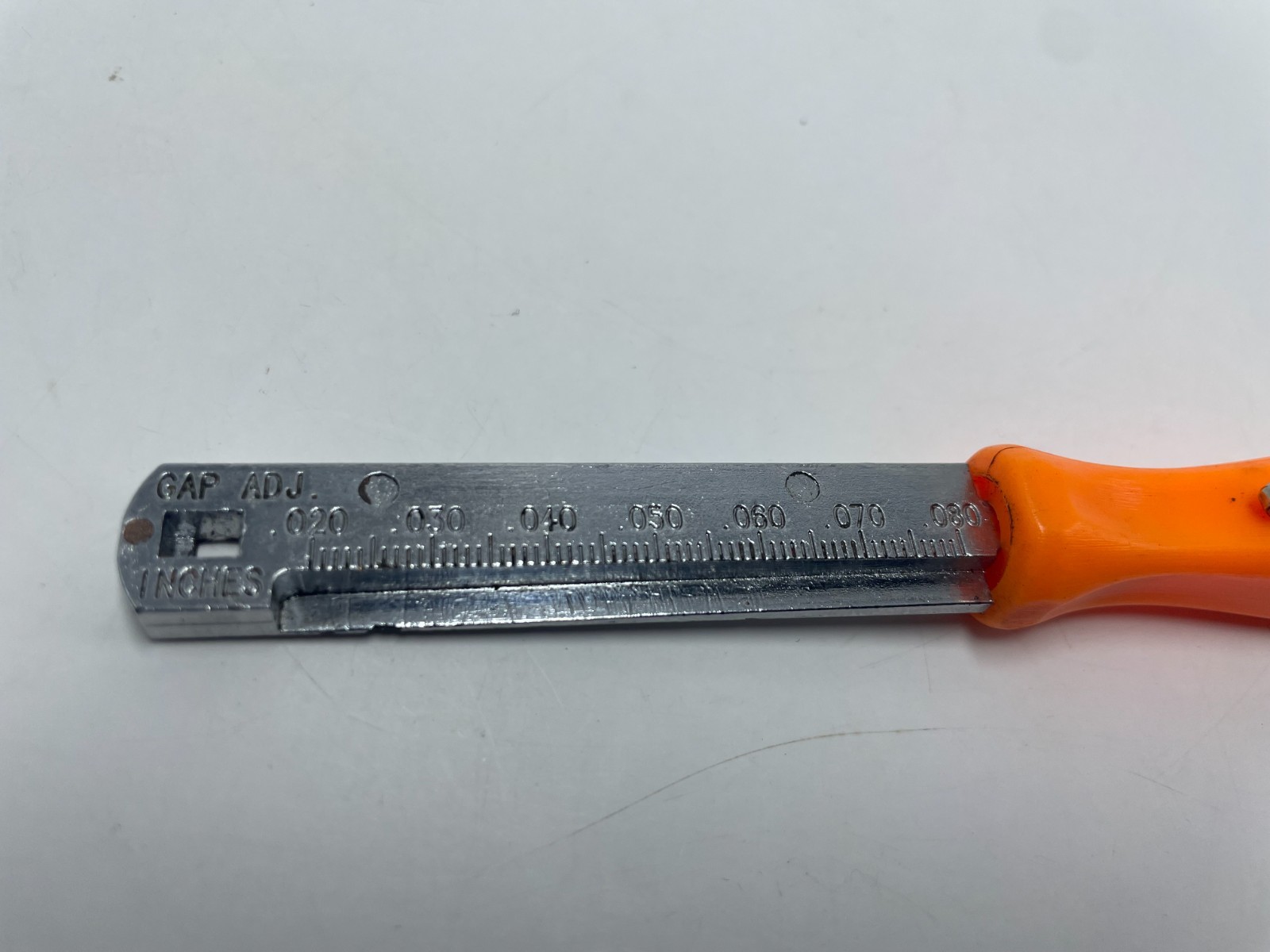 Snap-on Tools Spark Plug Gapper Gap Ramp Gauge Orange Hard Handle FBP1