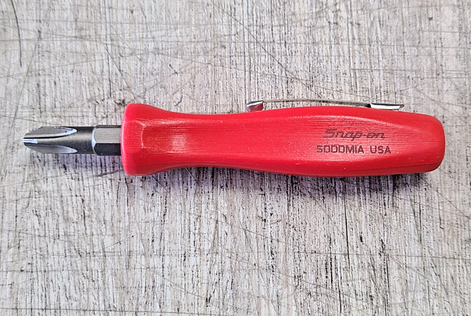 🦅 Snap-On ™ Tools NEW RED Reversible Magnetic Bit Pocket Screwdriver SDDDM1A 🦅
