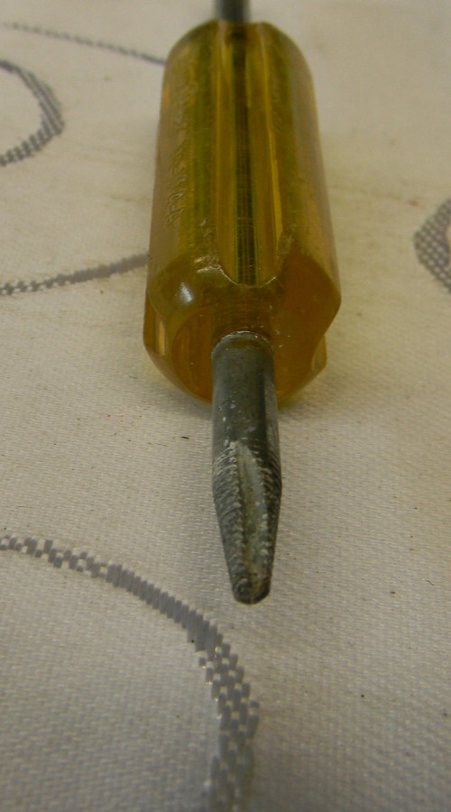 BLUE-POINT 4.25″ LONG YELLOW TIRE VALVE CORE TOOL #TR-104-A