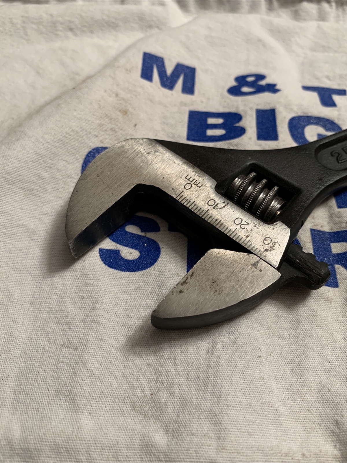 T&E Tools USA 10″ Adjustable Wrench – Forged Steel 10010