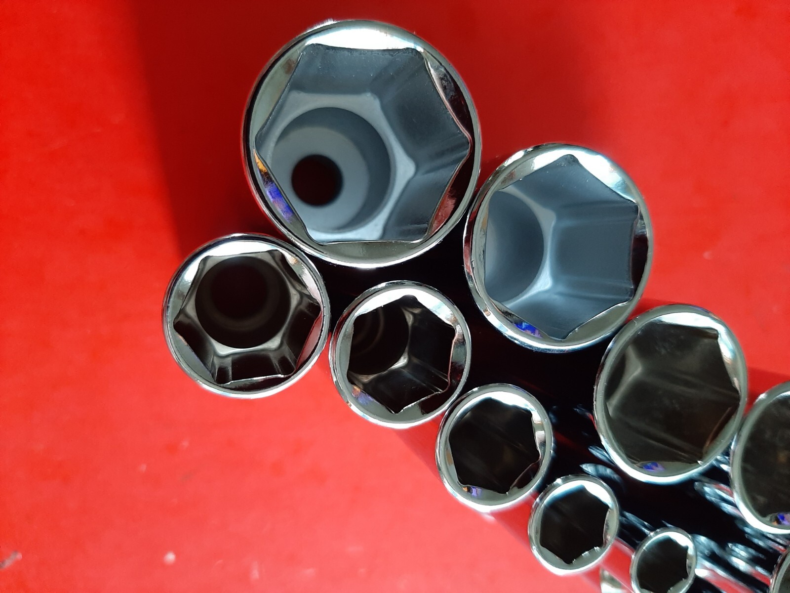 NEW Craftsman Tools 11 Piece 3/8″ Drive SAE 6 Point Deep Socket Set 1/4″ to 7/8″