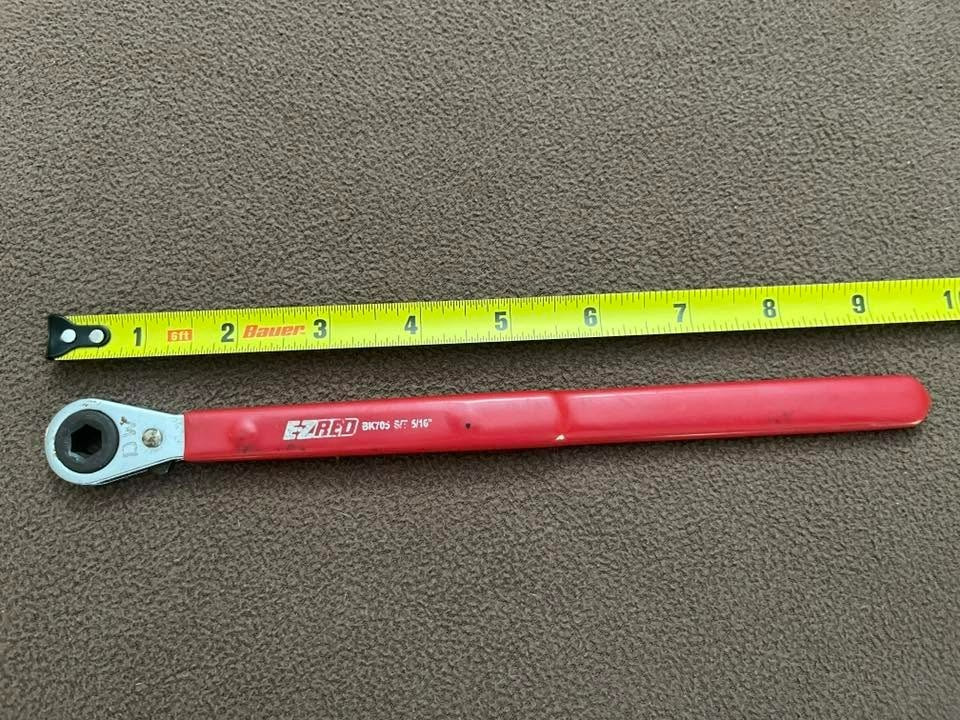 E-Z Red Tools 5/16″ Extra Long Battery Side Terminal Ratcheting Wrench, BK705