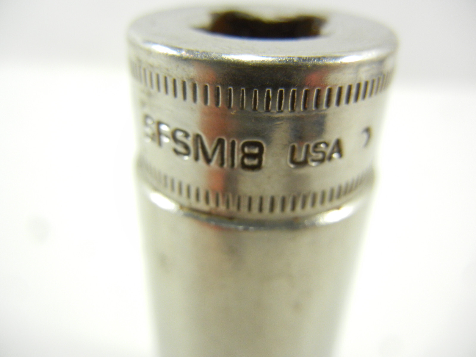 Snap On Tools SFSM18 18mm 3/8 drive 6 point deepwell socket K1262