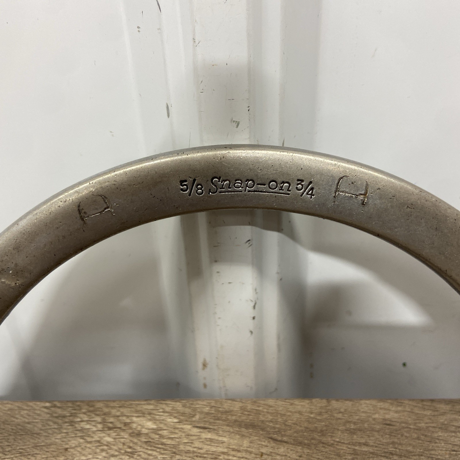 SNAP ON CX2024, 5/8″ x 3/4″ «HALF-MOON» OBSTRUCTION WRENCH.