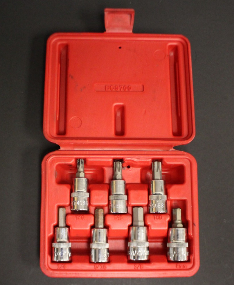 (RI2) Mac Tools BCS700 7-PC. Disc Brake Caliper Socket Set