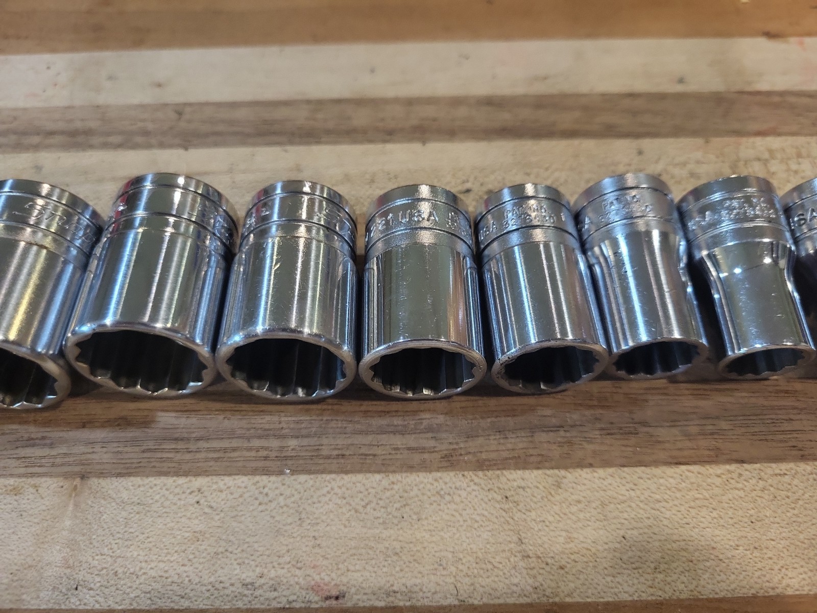 Snap On 10 Pc. 1/2″ Drive 12 Pt SAE Shallow Socket Set 7/16″-1″ SW 141-SW321