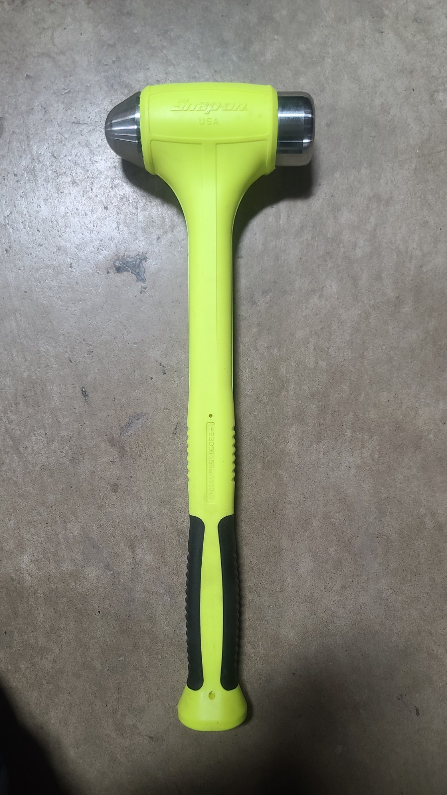 Snap-on Tools USA NEW HI-VIZ 56oz/1550g Soft Grip Dead Blow Hammer HBBD56HV