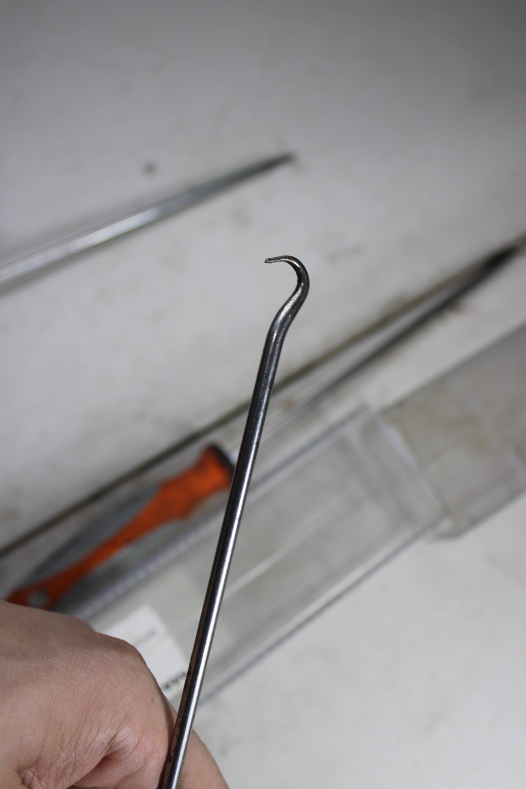 Matco Tools 4 Piece Long Hook and Pick Set orange HP4LRC
