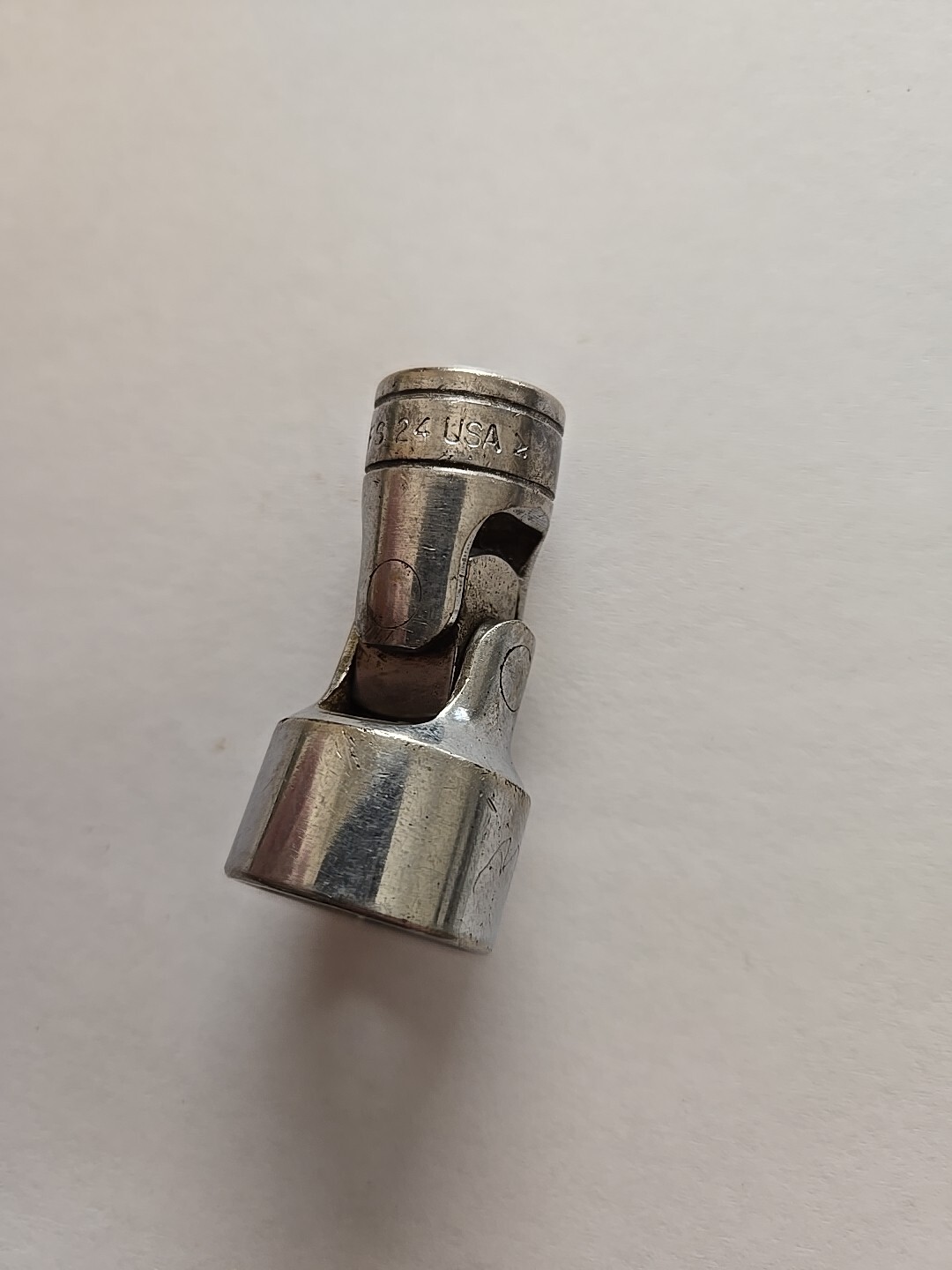Snap On 3/8″ Drive 3/4″ 6PT Chrome Swivel Socket FS24