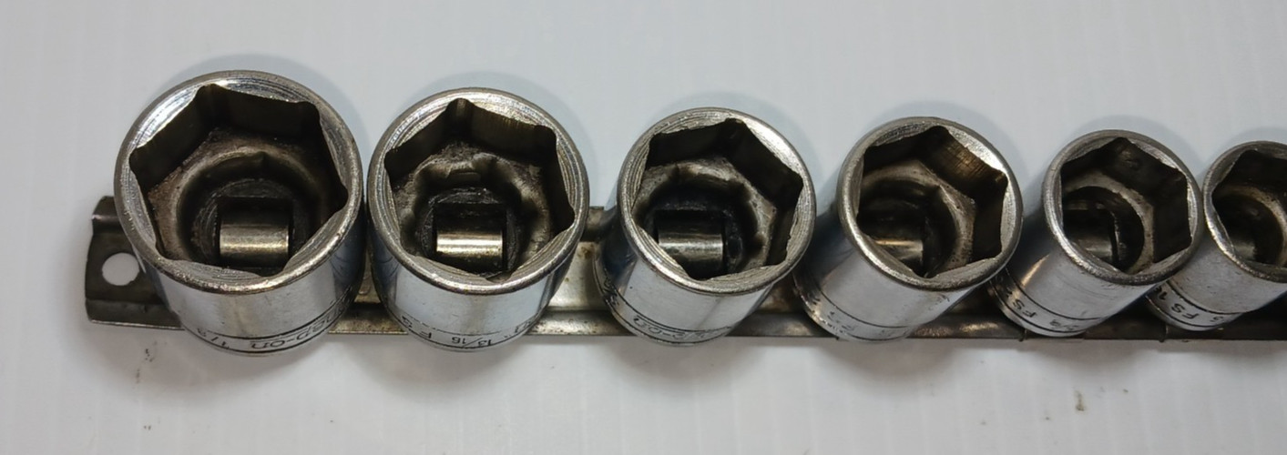 Snap-On Tools 10-Piece 3/8 Drive SAE Shallow Socket Set 5/16 – 7/8″