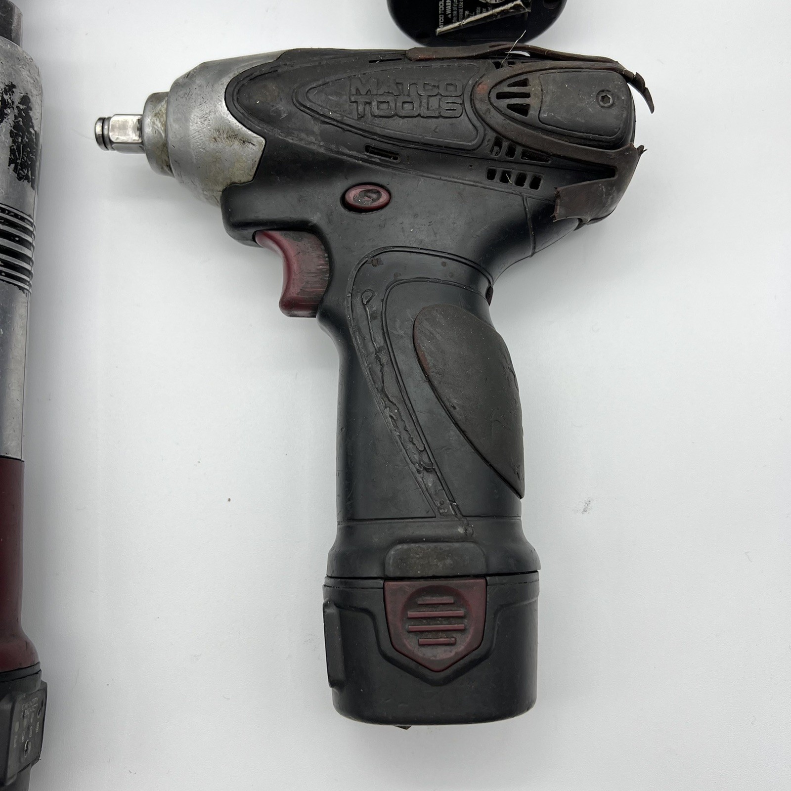 Matco Tools 12V 1/4″ Cordless Ratchet + 3/8” Driver Wrench Battery and Charger