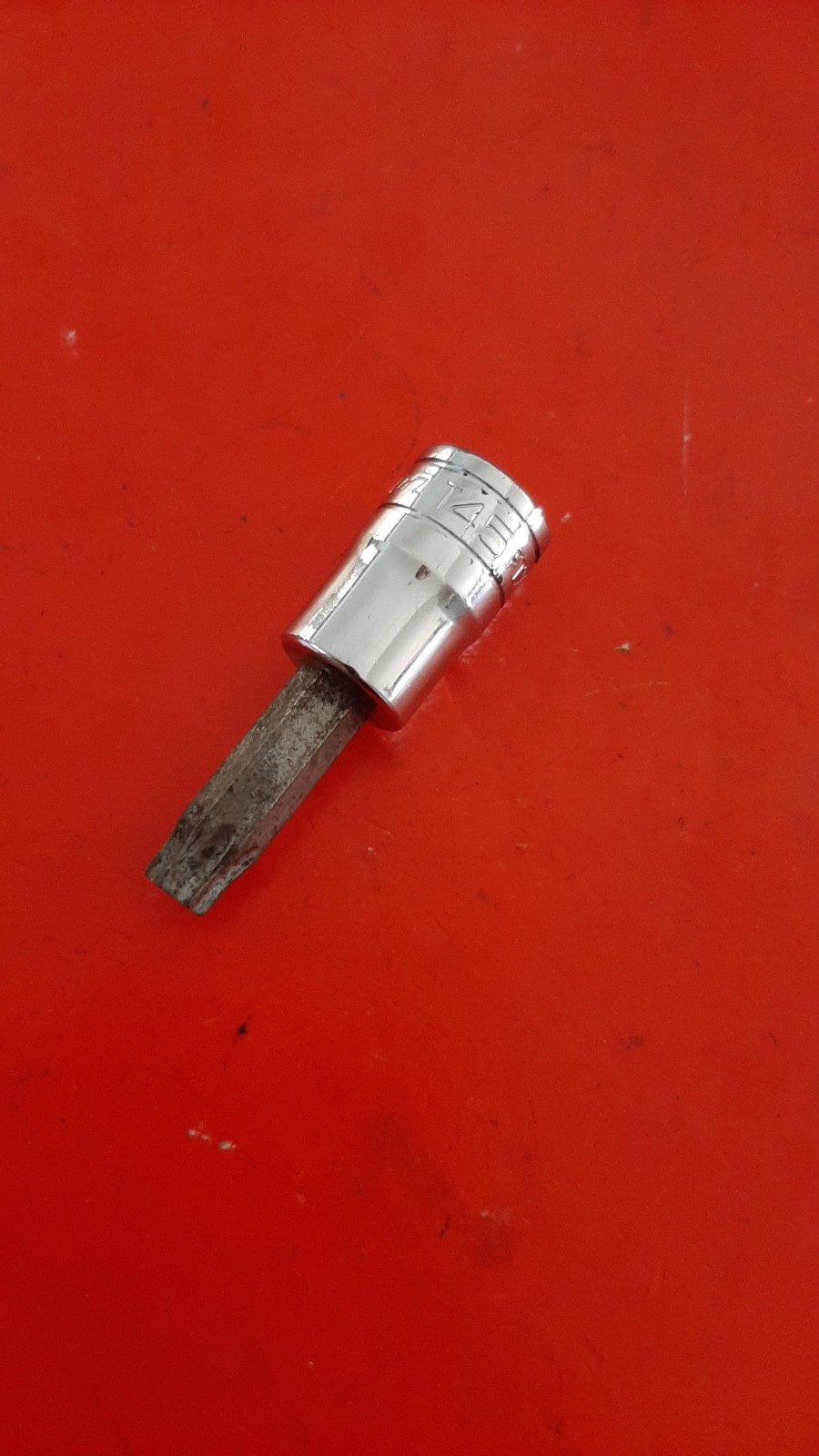 Snap-on Tools 3/8″ Drive T45 Standard Torx Bit Chrome Socket FTX45E USA