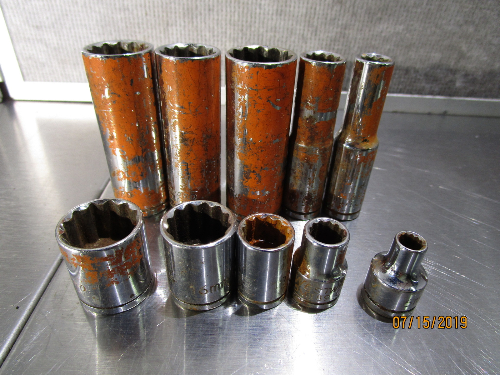 Misc Westward 3/8 Dr Metric and SAE Sockets – 17 Total Pieces