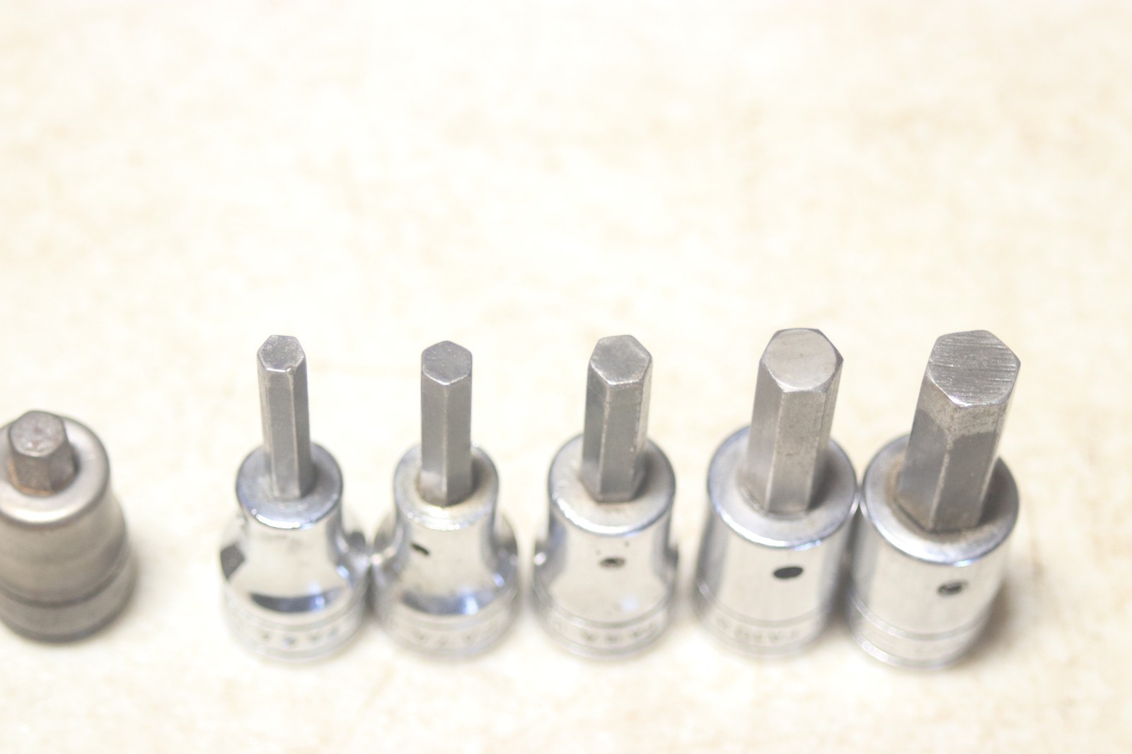 Lot of 10 Snap On 3/8 Inch Drive Torx Hex Screwdriver & Triple Square Bits