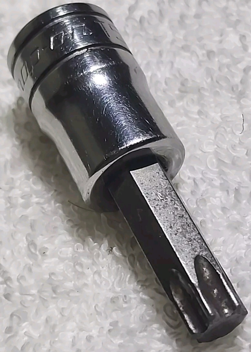 Snap-on 3/8″ Drive T50 Standard Torx Bit Chrome Socket FTX50E USA