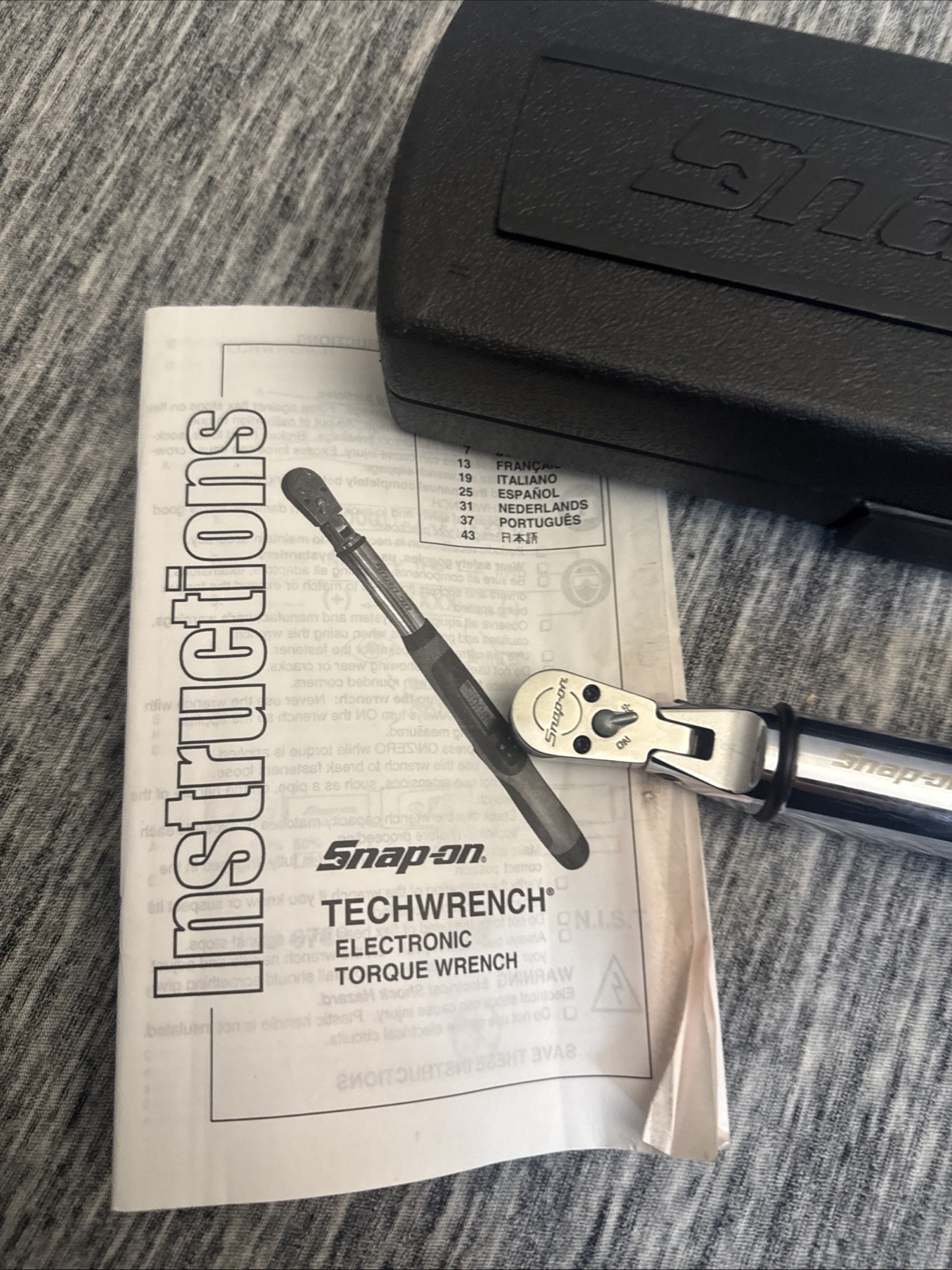 Snap-on TECH1FR240 1/4″ Drive Flex-Head Techwrench Torque Wrench 240 IN-LB