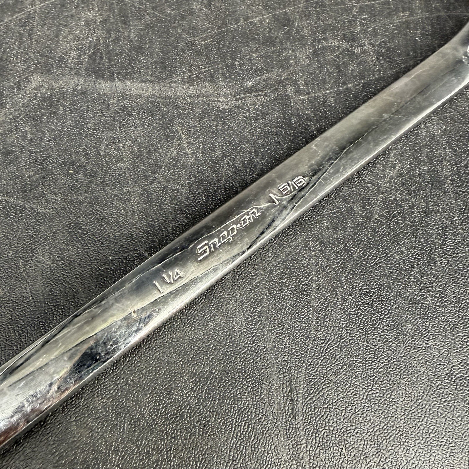 Snap On Tools XB4042A 1-1/4″ X 1-5/16″ 12 Point SAE 10* Offset Box End Wrench