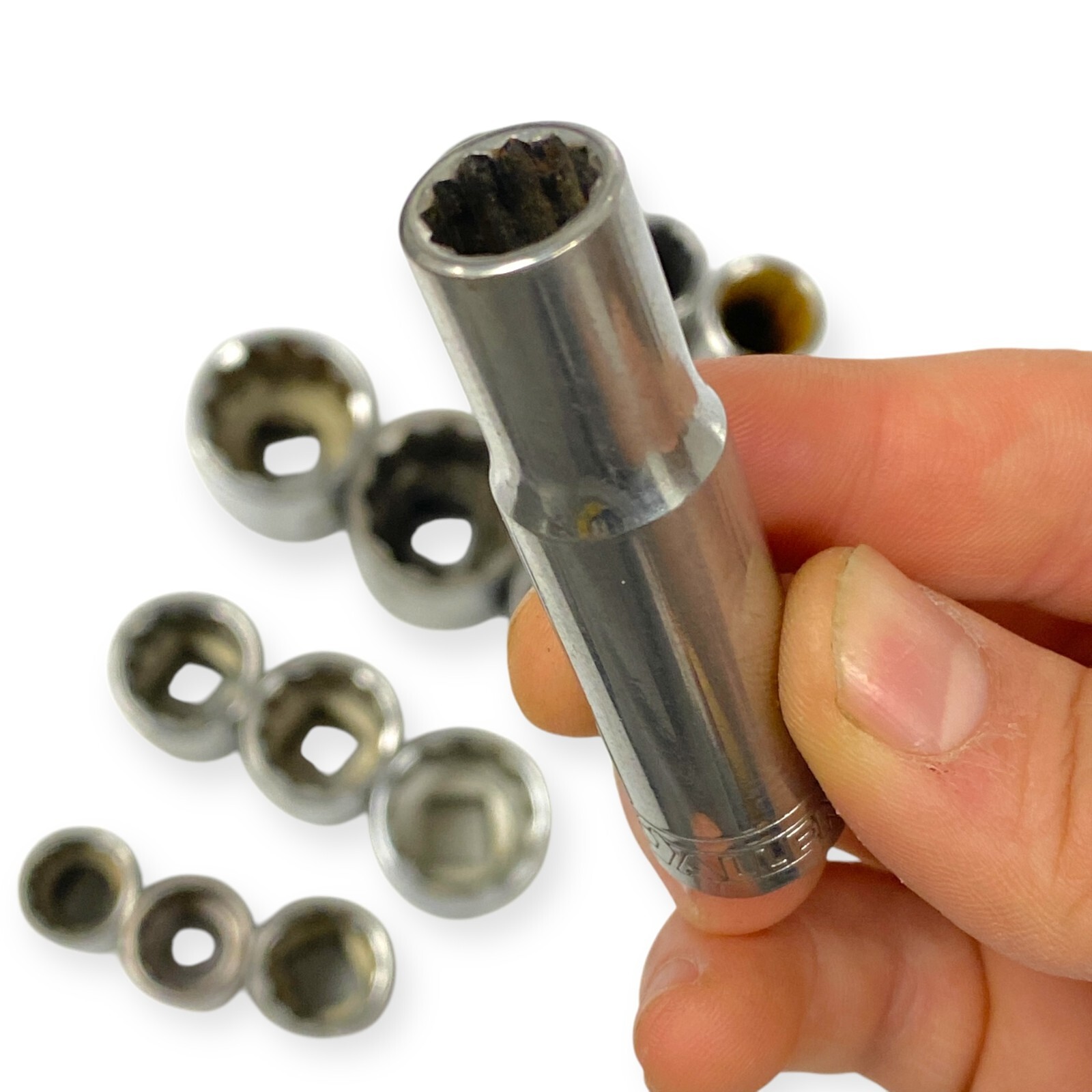 Allen 1/2 Drive 12 Pt Deep and Standard Socket Set 3/8 to 1-1/4 in Size, 14 pcs