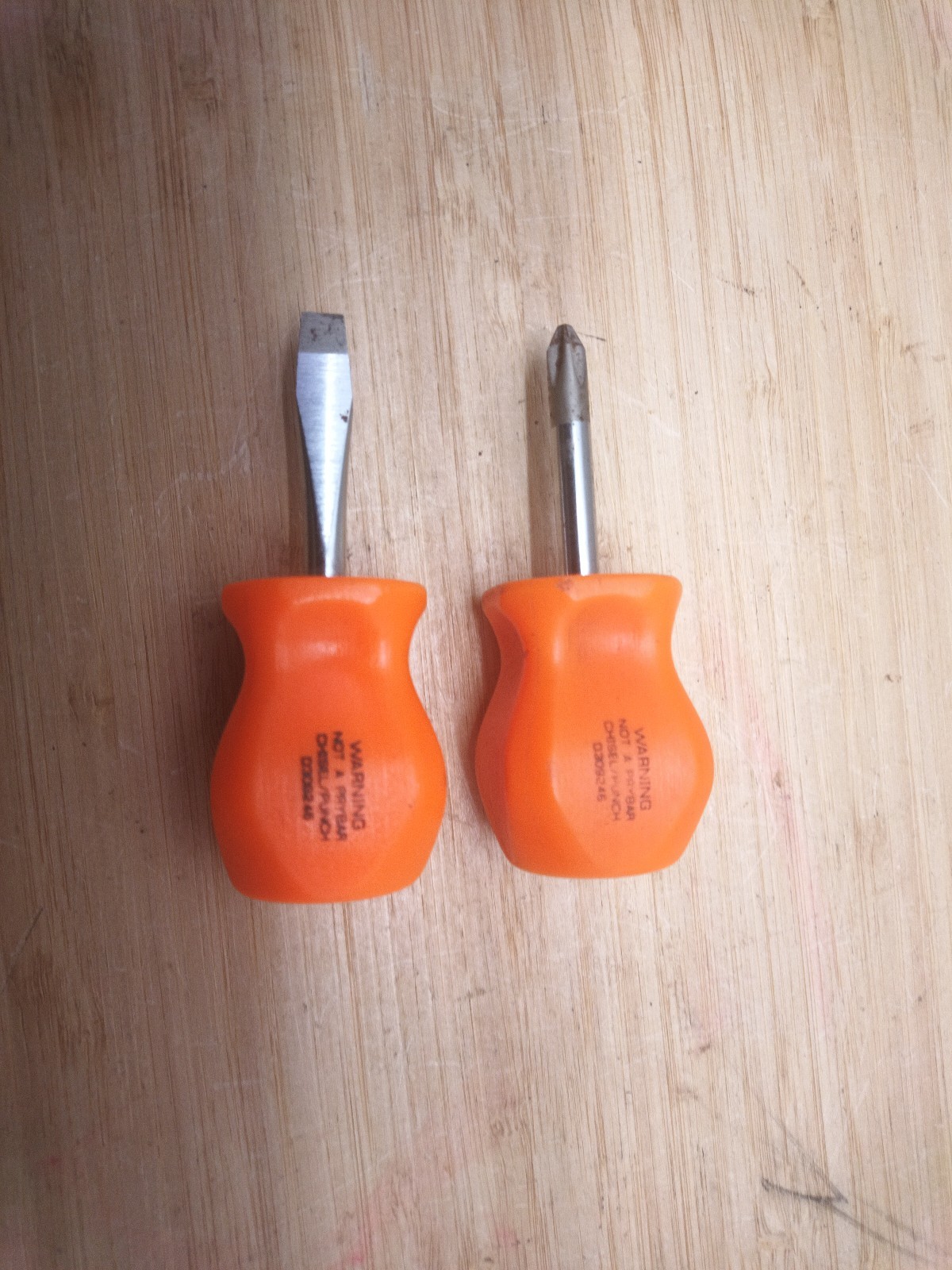 Snap On 2 Pc Screwdriver Set Hard Orange Handles USA SDDP22, SDD1