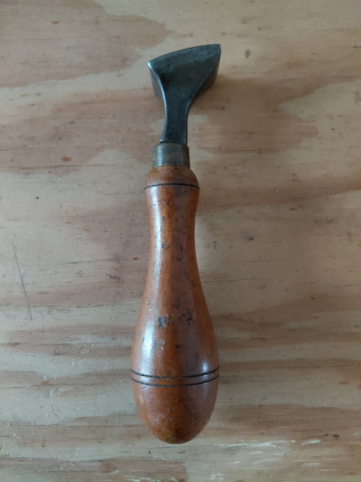 Vintage tack puller lifter wooden handle