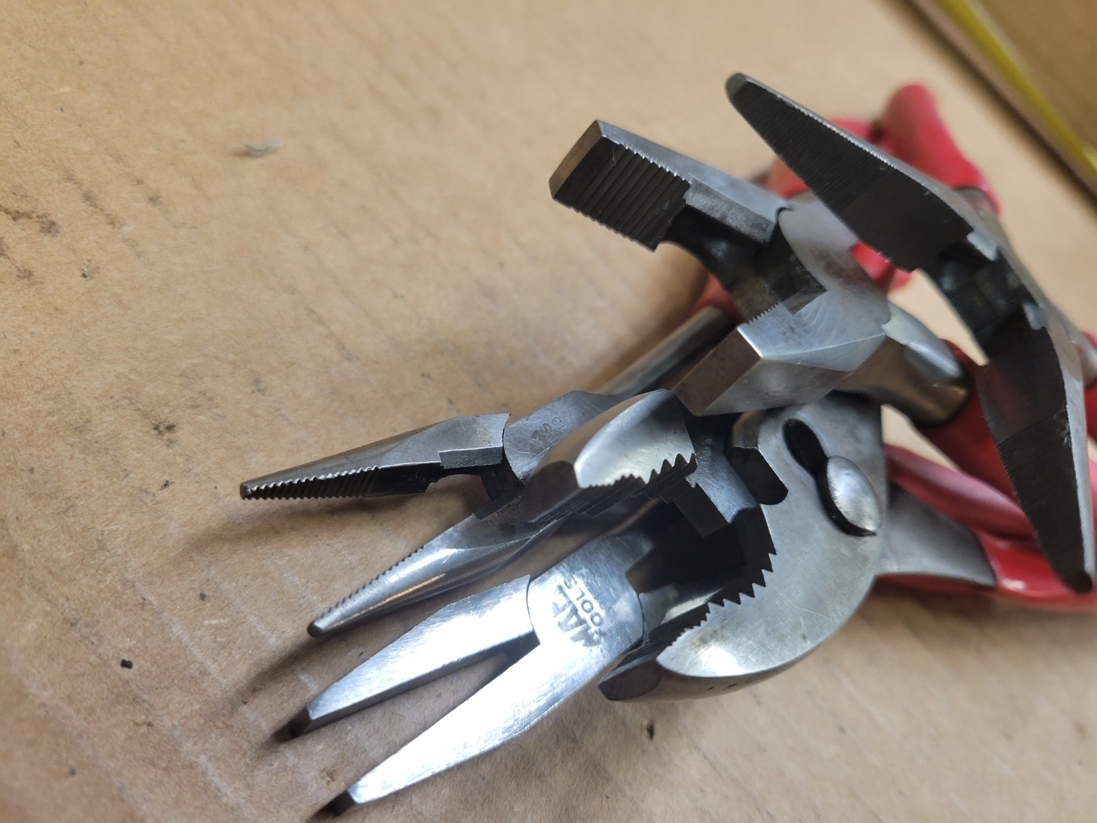 Mac Tools USA 5-Piece 3/8″ Pliers Set
