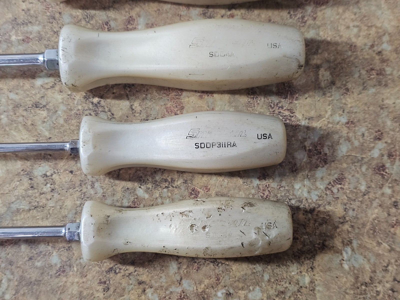 Snap-on 6 Piece Pearl White Hard Handle Screwdriver Set SDDX70APW Pre-owned