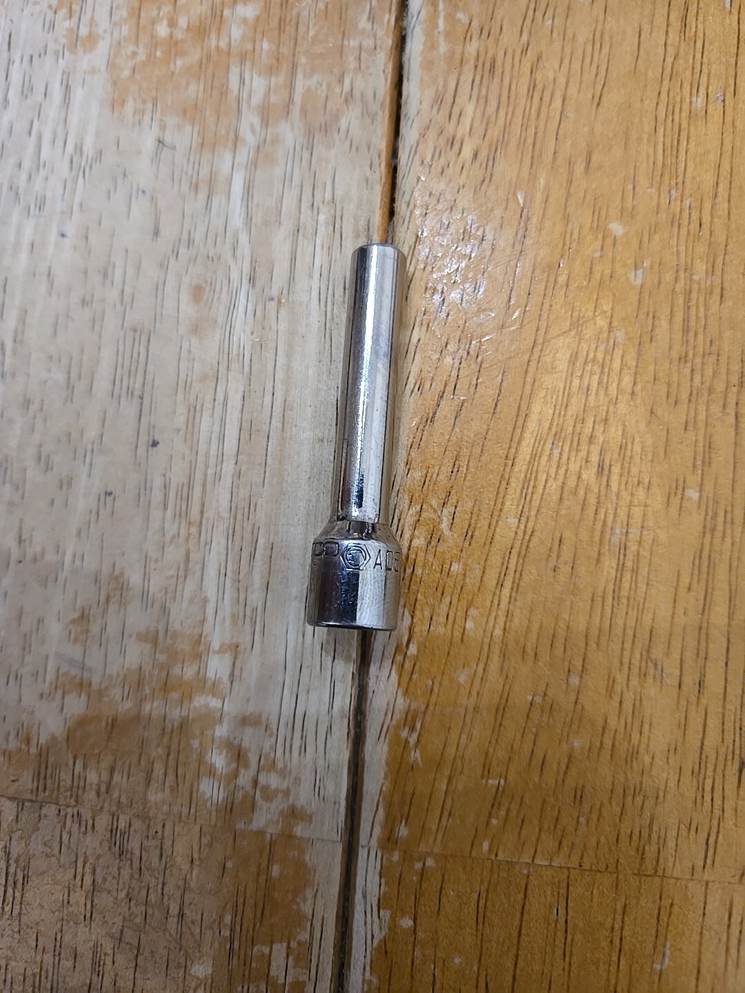 Matco Tools 1/4″ Drive 5MM 6PT Metric Deep Chrome Socket AD5M6