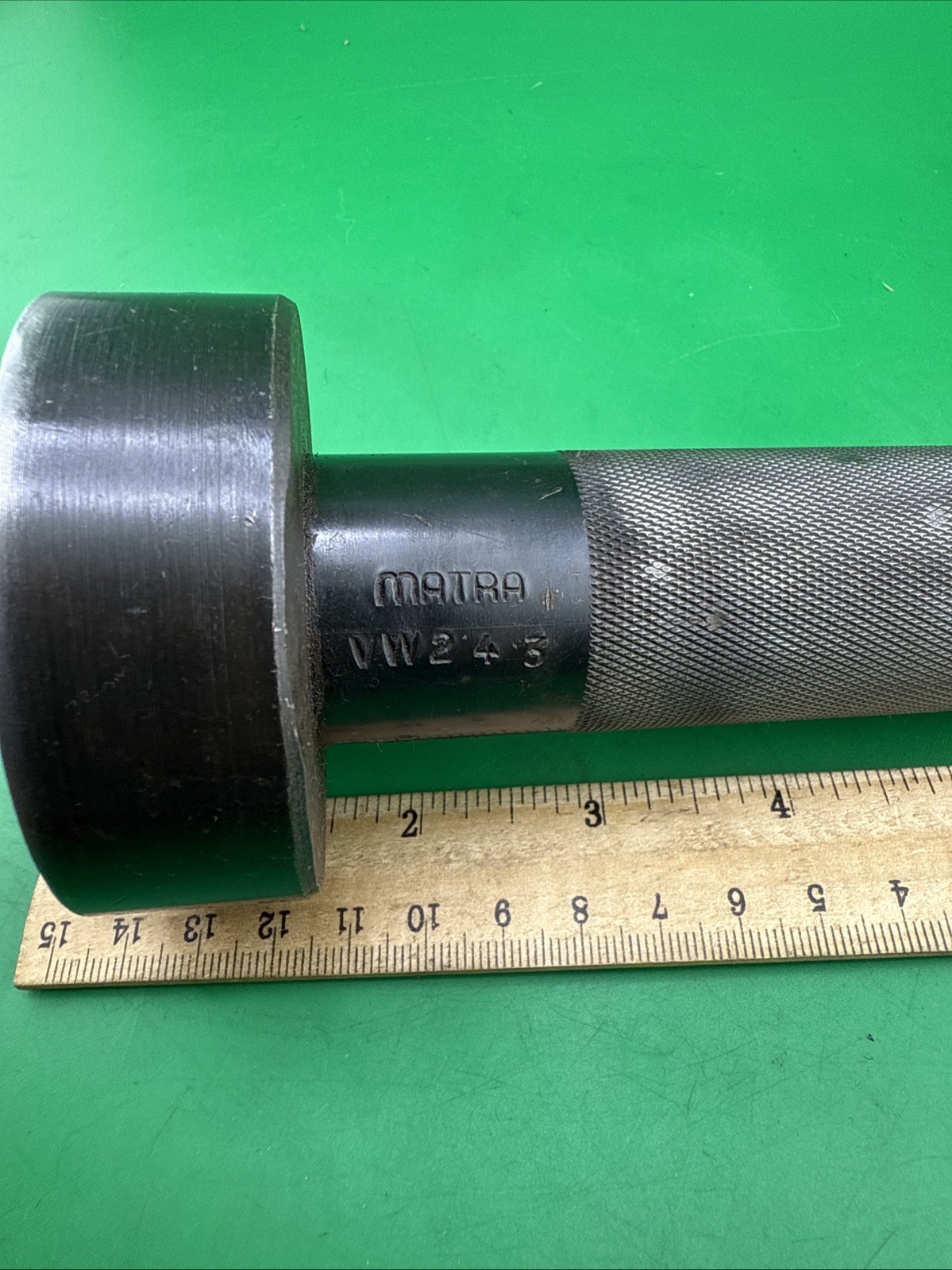 Matra specialty tool VW 243 Germany Installing The Inner Bearing The Gear Shaft